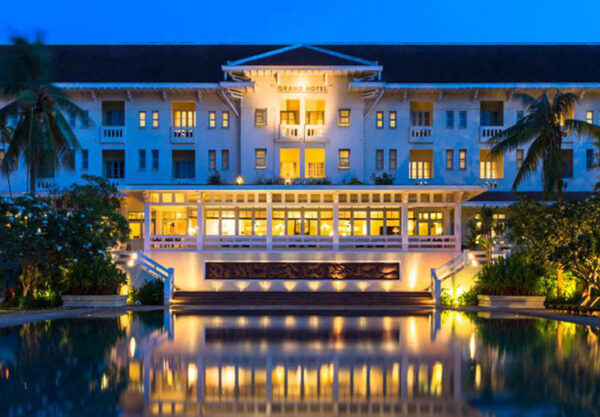 Raffles ile Seyahat Rotaları