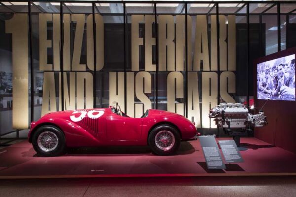 Ferrari Sergisi The Design Museum Londra’da