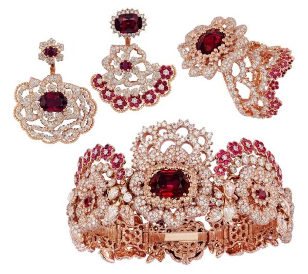 Dior, Dior, Dior: Modaevinin Mirasını Çağıran Mücevherler