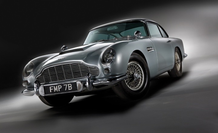 Fotoğraf Sanatçılarının Gözünden Aston Martin