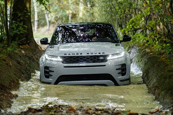 Range Rover Evoque 2019’a İlk Bakış