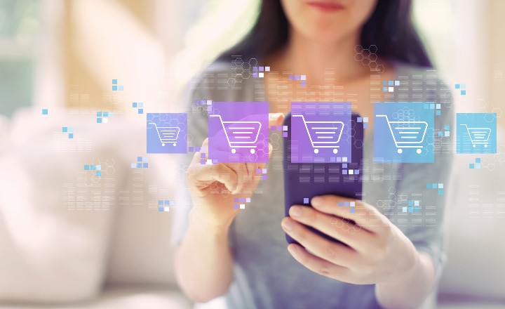 Lüks Modayı E- Ticaret mi Kurtaracak?