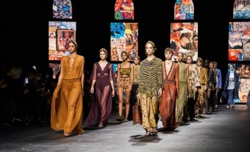 Paris Moda Haftası 2021 İlkbahar Yaz Koleksiyonları