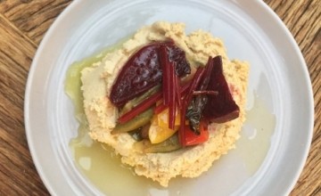 İki Kadın Girişimcinin Mekanı: Sipster Alaçatı