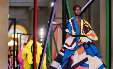 Londra Moda Haftası 2022-23 Sonbahar/Kış Koleksiyonları