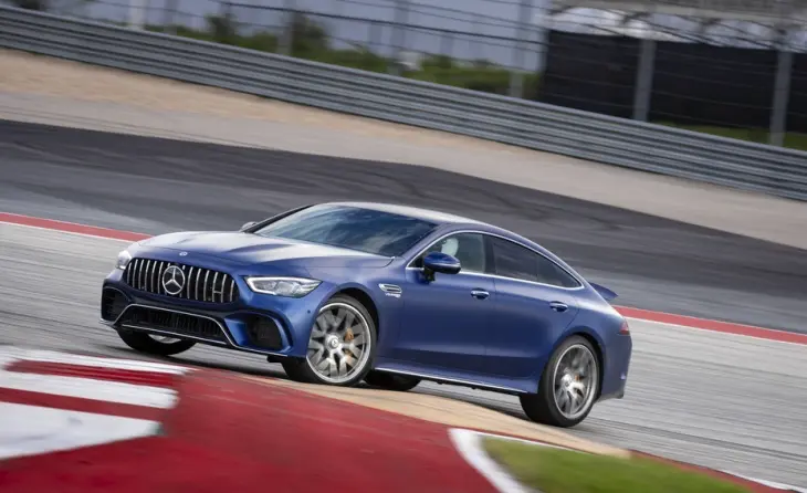 Yeni Mercedes-AMG GT 4 Kapı Coupe Hakkında Bilmeniz Gerekenler