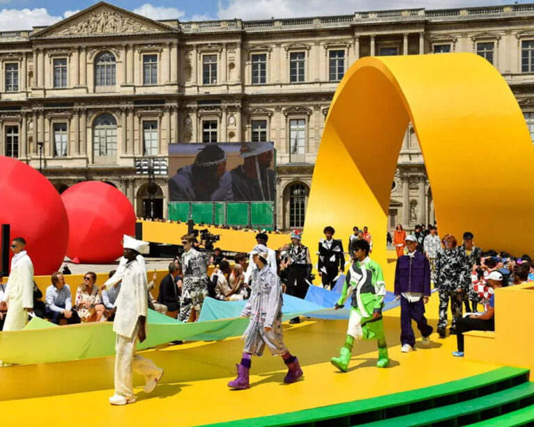 Paris Moda Haftası 2023 İlkbahar/Yaz Erkek Koleksiyonları