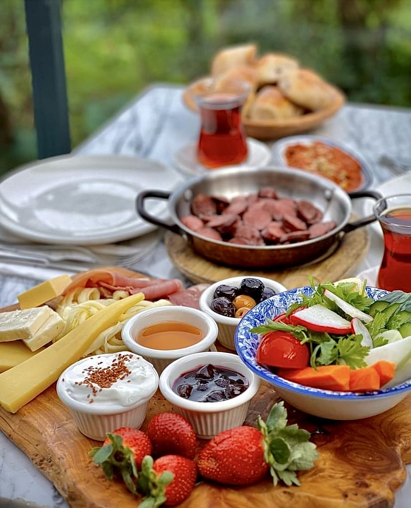 Anadolu Yakası'nın En İyi Mekanları