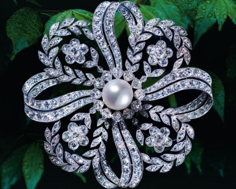 Mücevher Dünyasında Çığır Açacak Bir Gelişme: Floeting Diamond