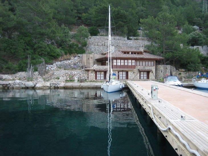 Tekneyle Gidebileceğiniz En Lezzetli 10 Restoran