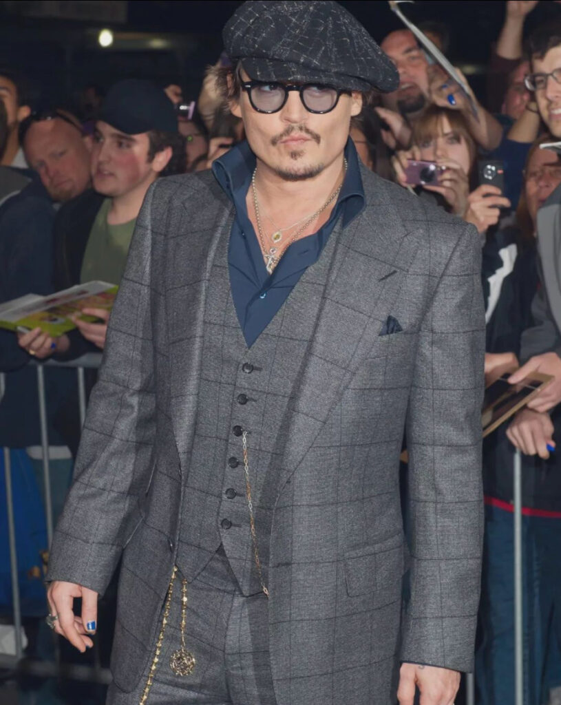 Erkek Ünlülerin Stil Analizi: Johnny Depp