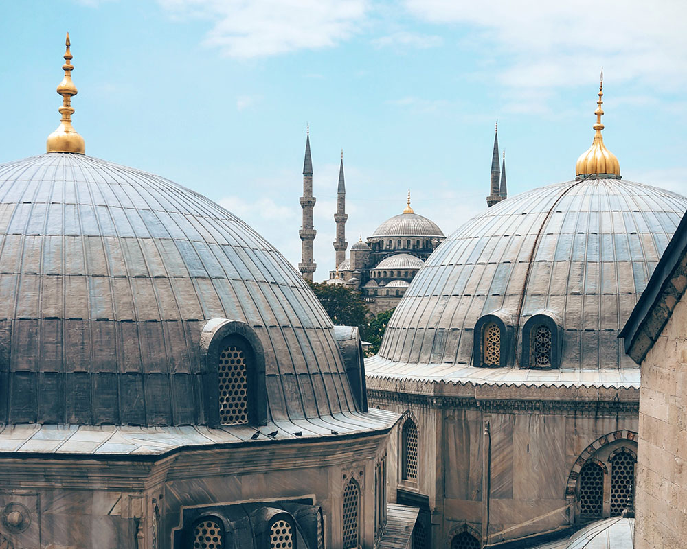 İstanbul’un Simgesel Yapıları ve Sokak Kültürü