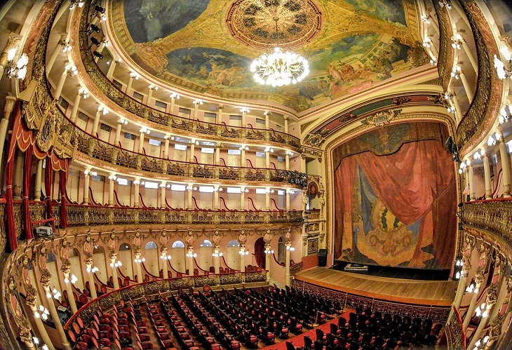 Dünyanın En Görkemli Opera Binaları