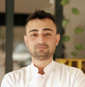 Bodrum Restoran Önerileri: Efe Metin Çakıroğlu