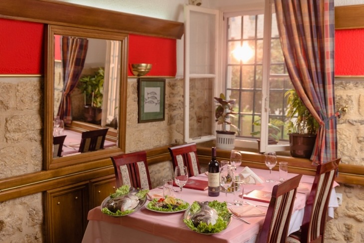 Karadağ'ın En İyi Otel ve Restoranları