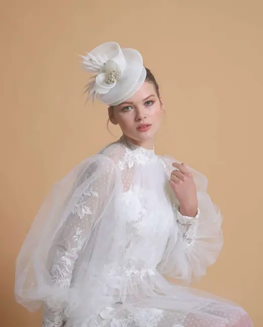 Gelinlere Özel Şapka Tasarımları: Melis Erkol Hat Design