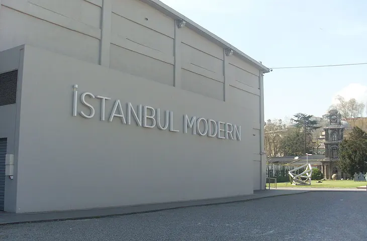 İstanbul Modern Hakkında Bilmeniz Gerekenler