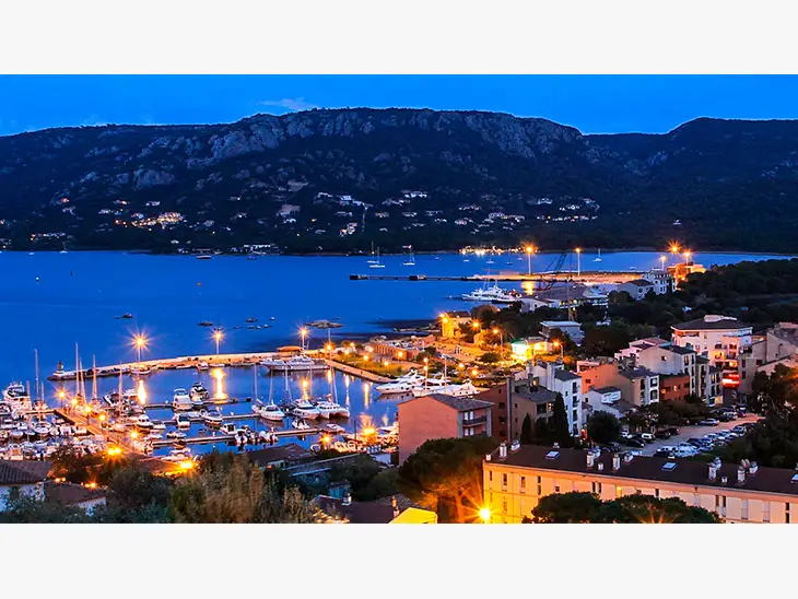 Korsika: İmparator Adası