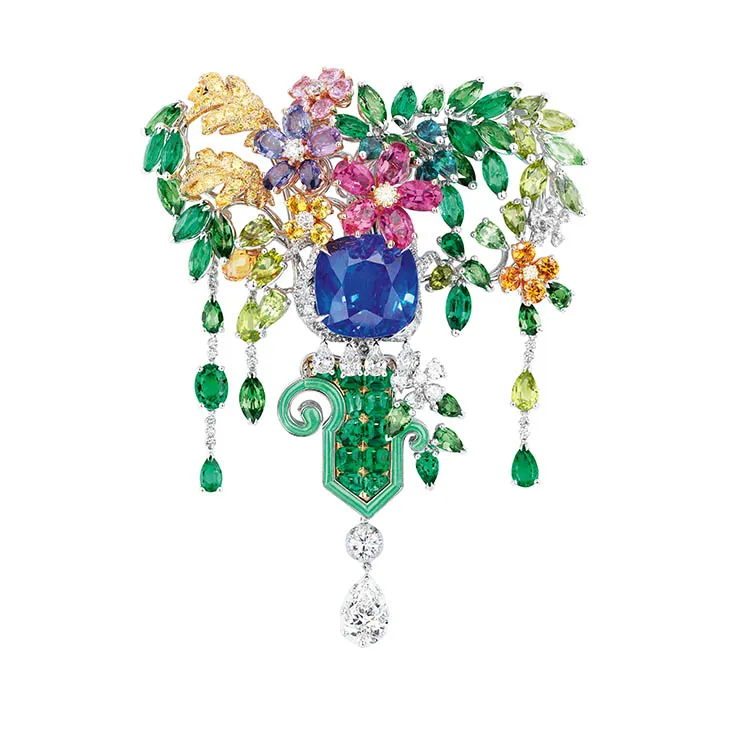 Dior Mücevherleri Versay Bahçelerinde Işıldıyor