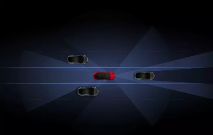Güncel Teknolojileriyle Yeni Tesla Model 3