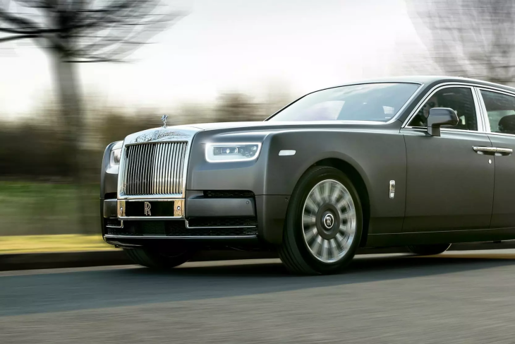 Rolls-Royce Phantom Hakkında Bilmeniz Gerekenler