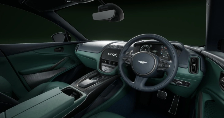 Aston Martin'in İlk SUV Modeli: DBX
