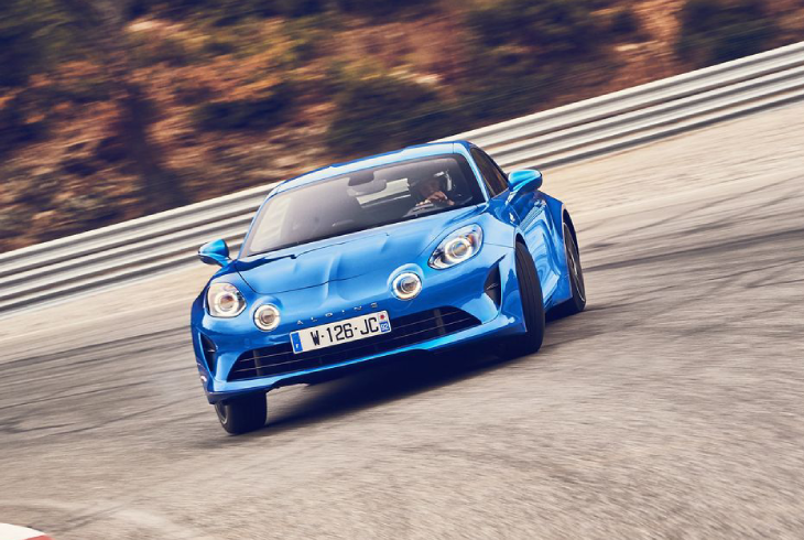 Fransız İkonu Türkiye'de! Alpine A110 Hakkında Bilmeniz Gerekenler