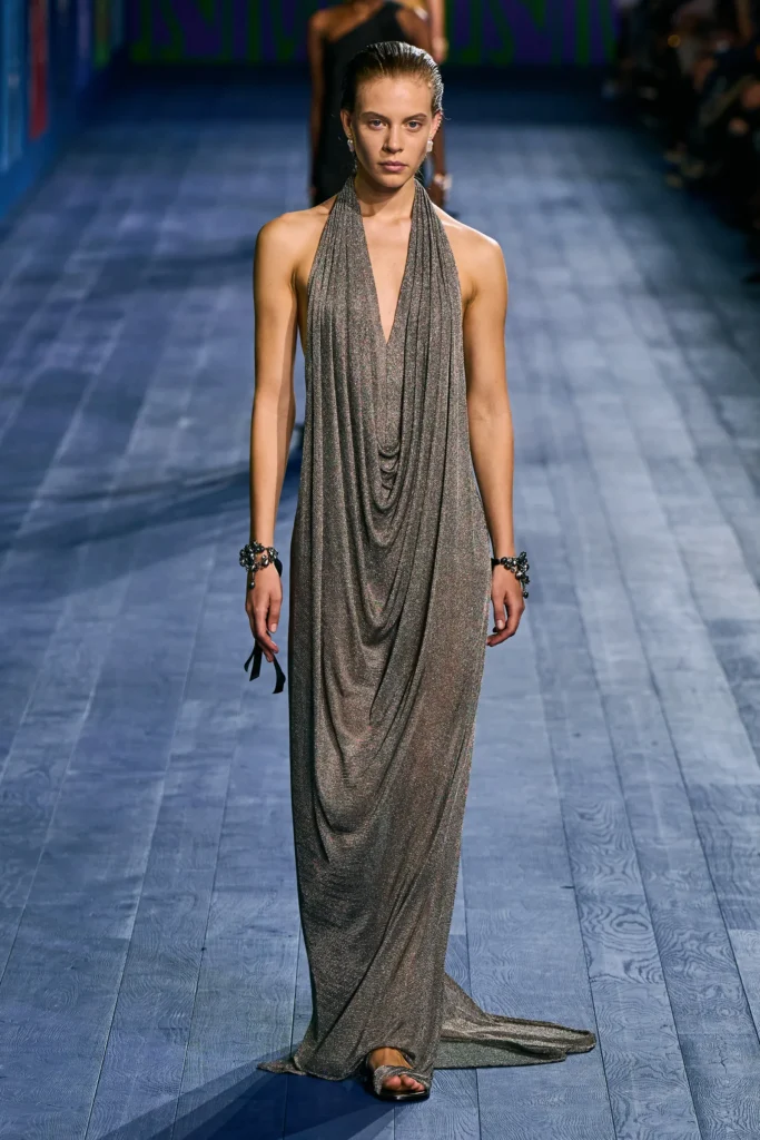 Dior'dan Antik Yunan Atletizmine Couture Dokunuşu