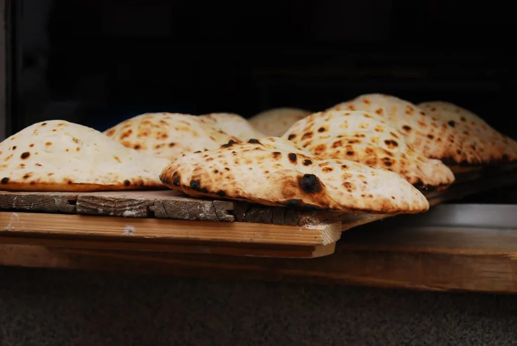 Türkiye’nin Ekmek Yolculuğu: Geleneklerden Sofralara