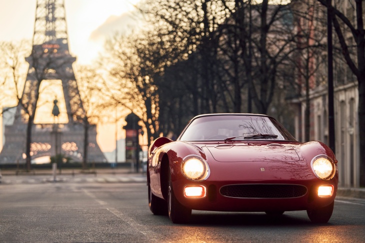 Ferrari 250 LM 