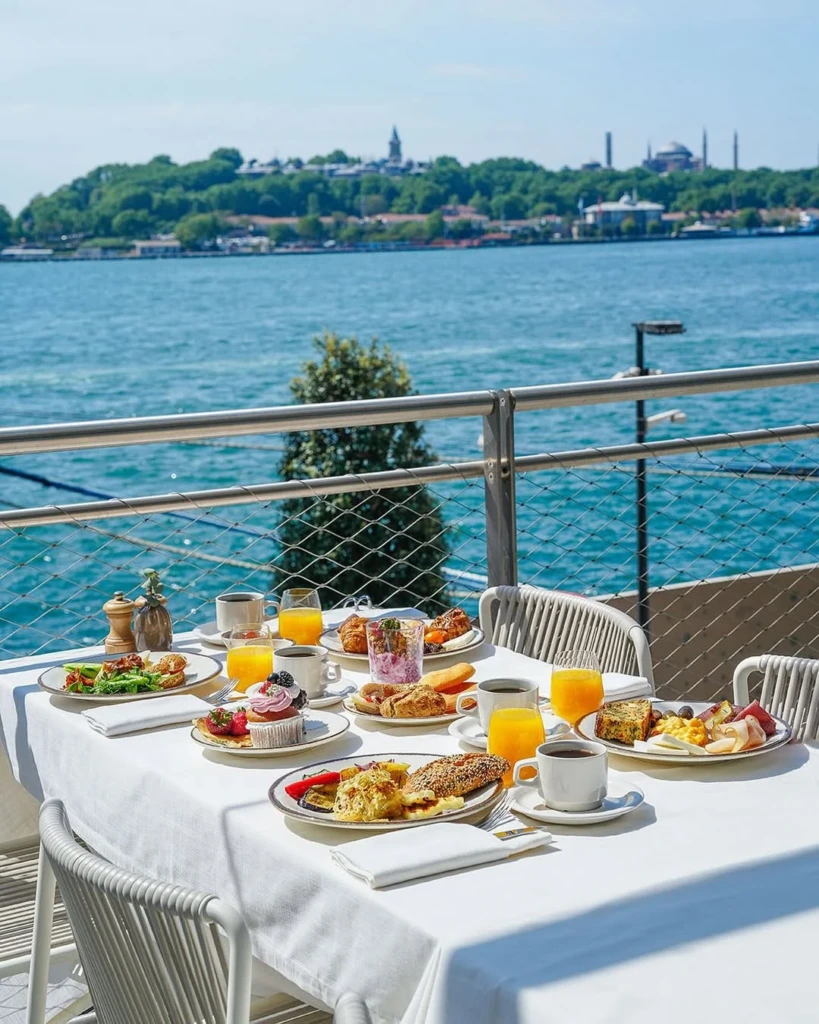 2025 Anneler Günü Etkinlik ve Brunch'ları