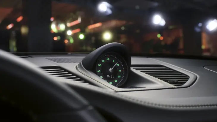 70’lerin Ruhunun Günümüzün Performansıyla Buluşması: Porsche 911 Spirit 70