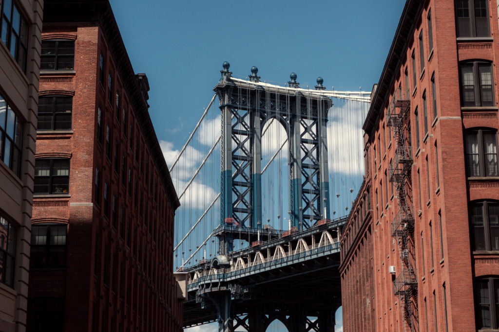 Işıkların ve Hayallerin Şehri: New York Seyahat Rehberi
