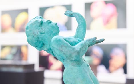 Art Basel 2025’e Gitmeden Önce: Zihinsel Bir Hazırlık Rehberi