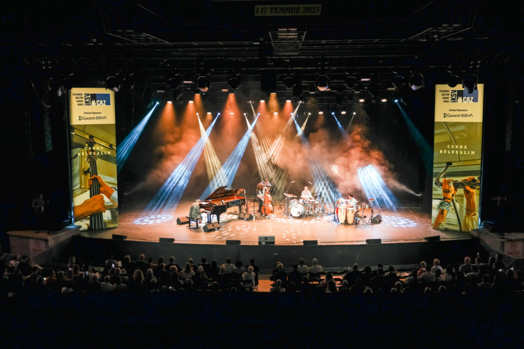 32.İstanbul Caz Festivali: İstanbul'un Yaz Ritmini Caz Belirliyor