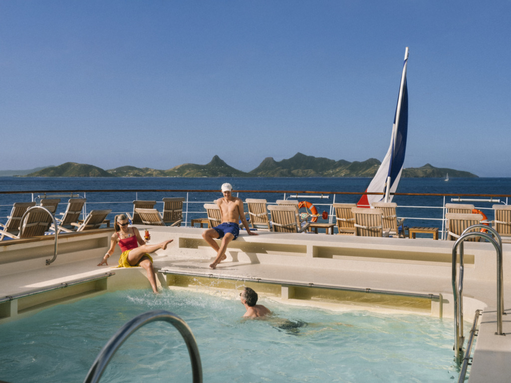 Cruise Gezisi ile Yunan Adaları’nı Keşfedin
