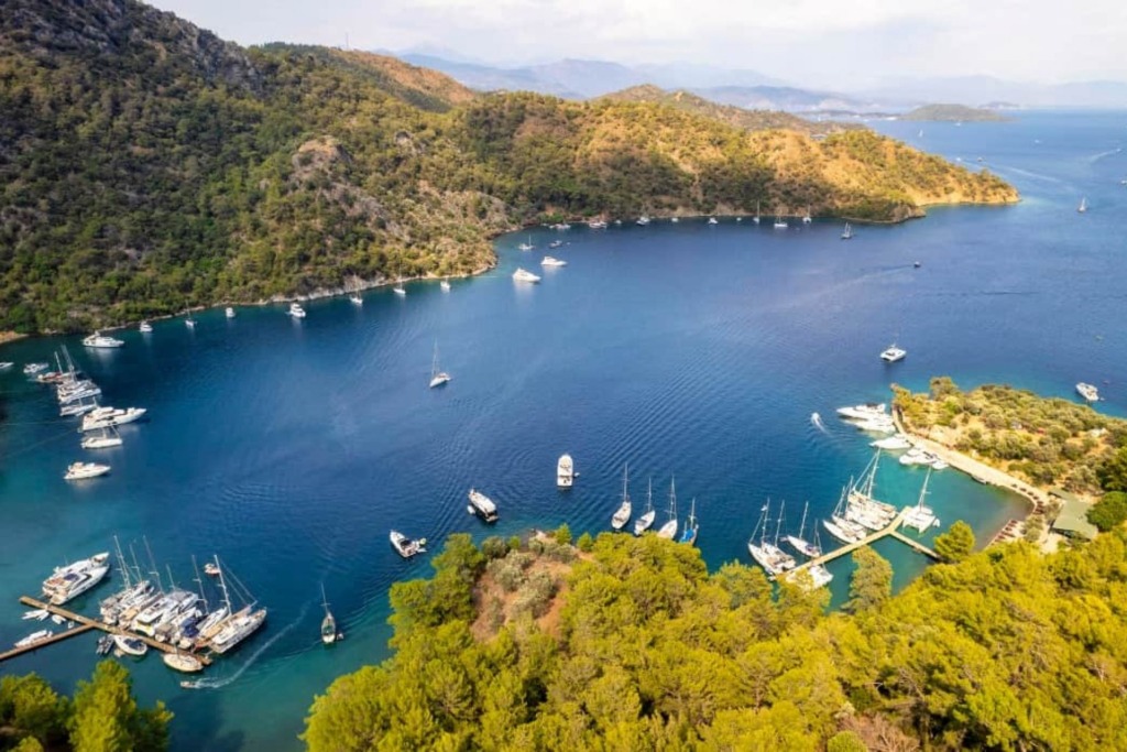 Sıradan Bir Tatilden Fazlası: Göcek’te Ruhunuzu Yenileyecek Gastronomi ve Wellness Rotaları