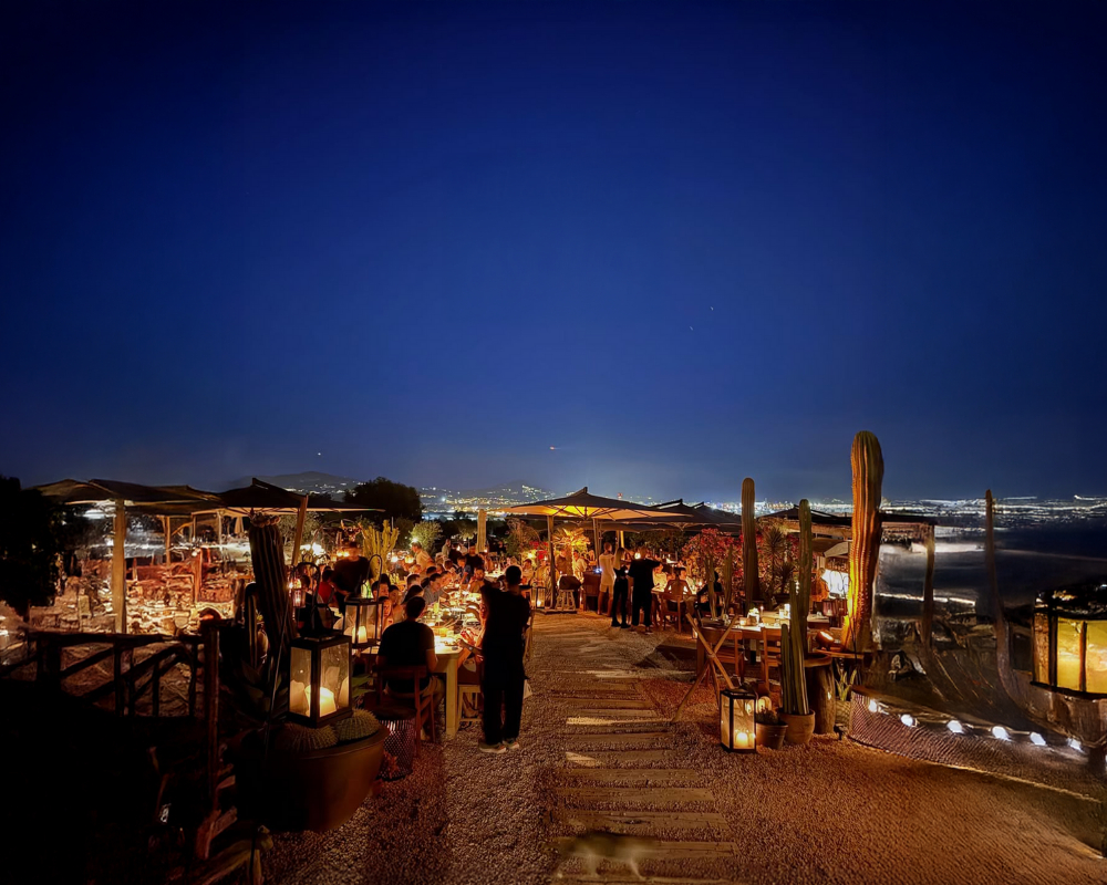 İbiza’nın En İyi Beach Club’ları ve Gece Kulüpleri