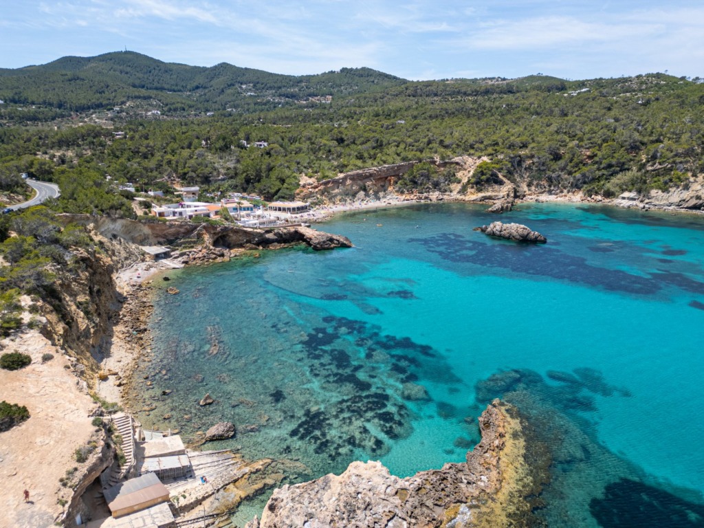 İbiza Seyahat Rehberi: Güneş, Müzik ve Sınırsız Enerji