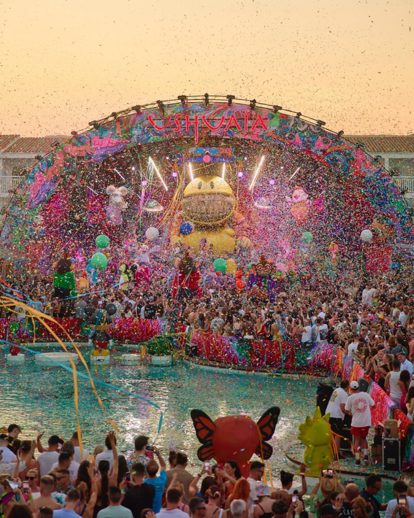 İbiza’nın En İyi Beach Club’ları ve Gece Kulüpleri
