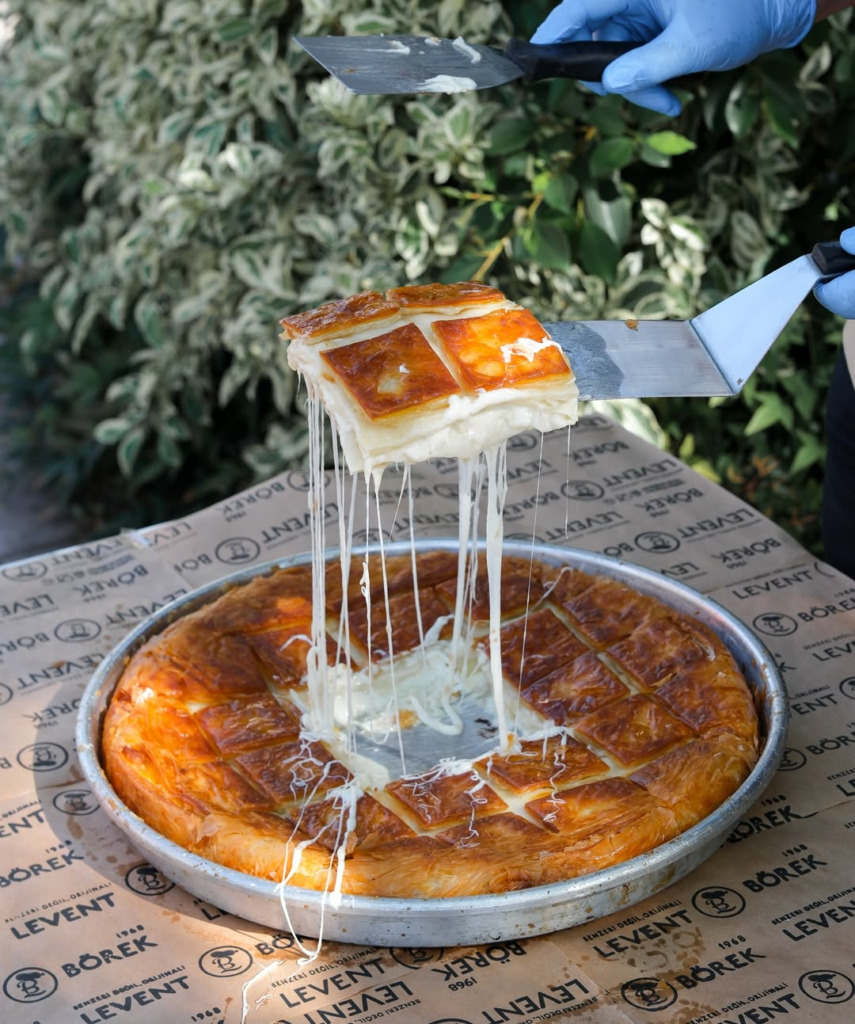 Levent Börek, su böreği