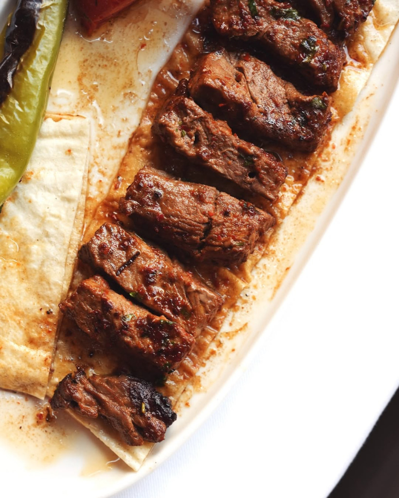 Yalıkavak’ta Yeni Nesil Ocakbaşı: Perran