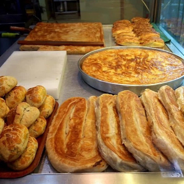 Taner Börek su böreği