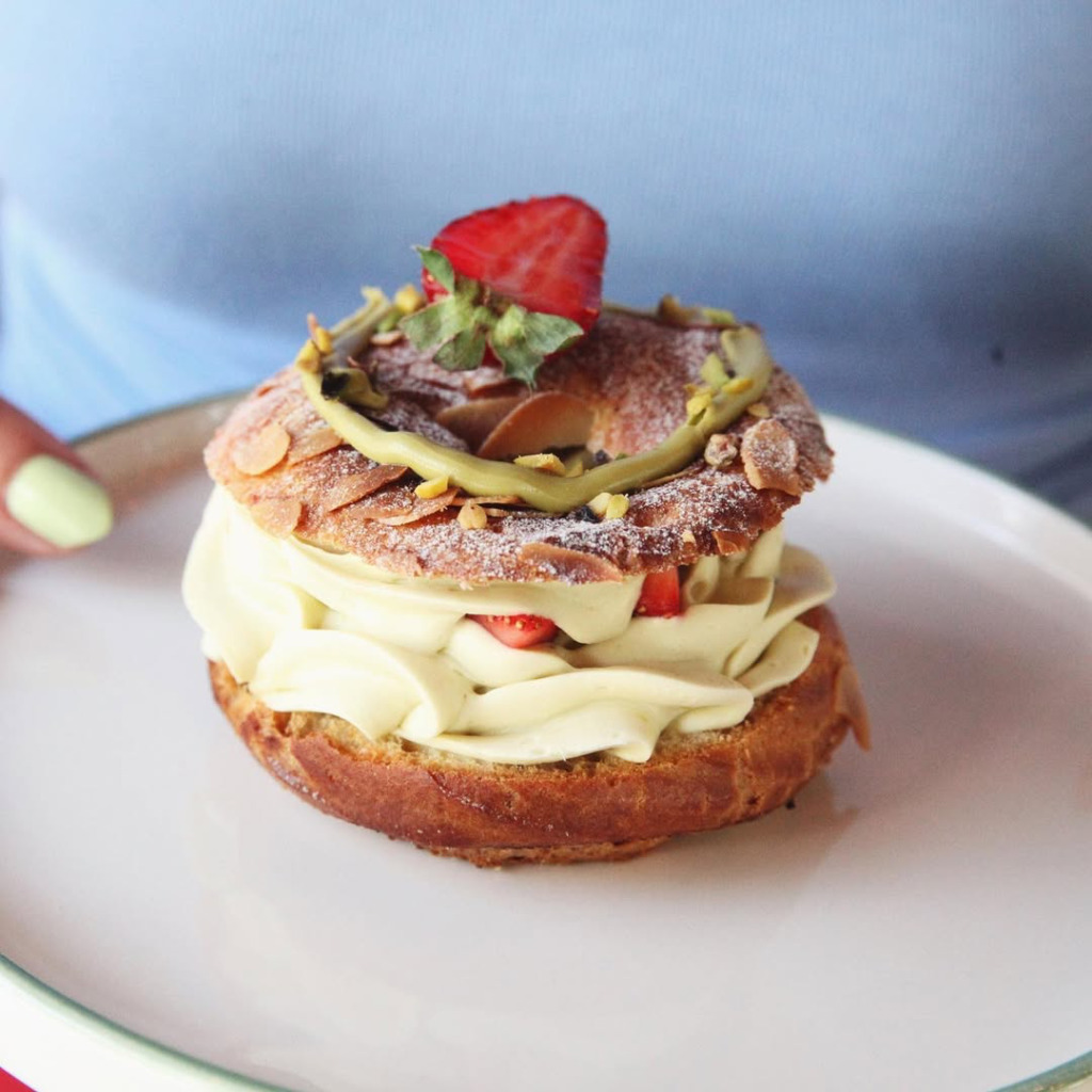 Bake & Joy Dessert profiterol