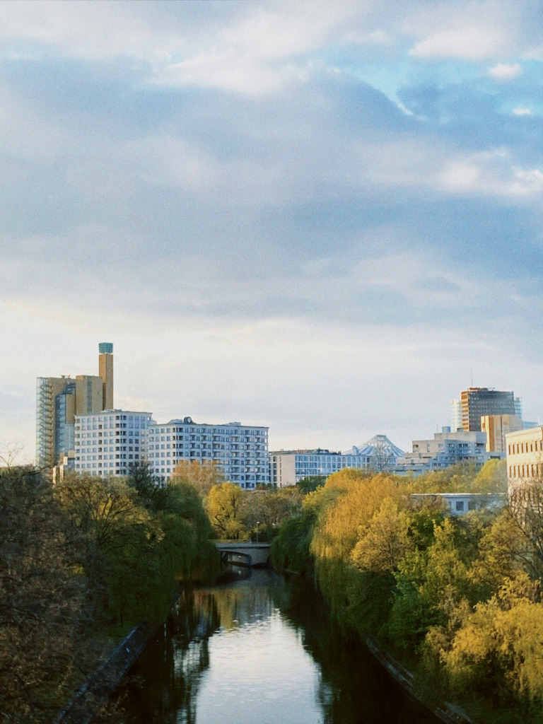 Berlin Seyahat Rehberi: Tarih, Tasarım ve Biraz da Berliner