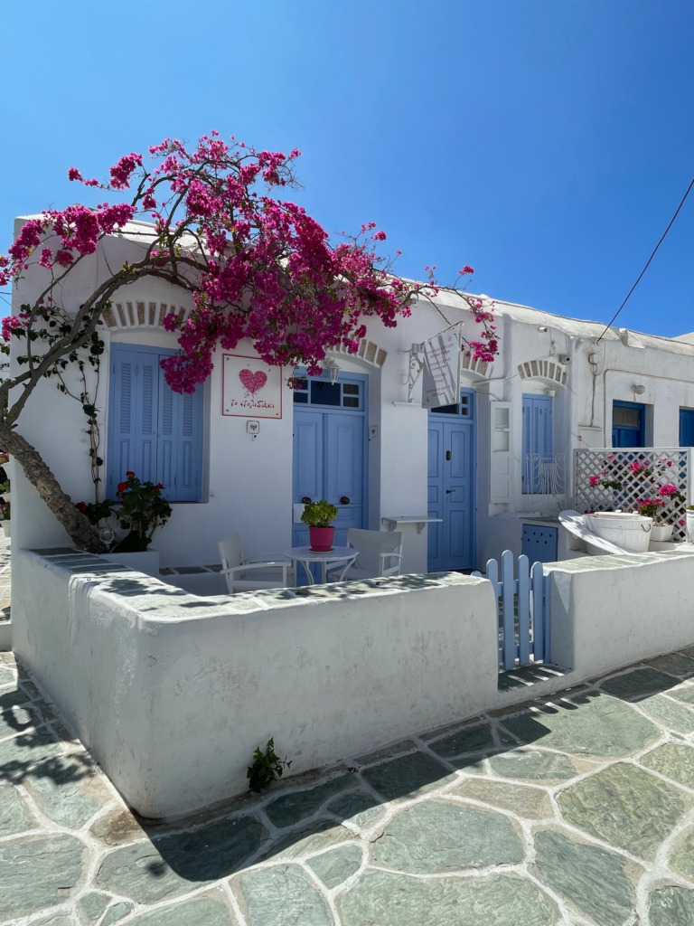 Kiklad Adaları’nda Üç Kardeş: Milos, Folegandros, Sifnos