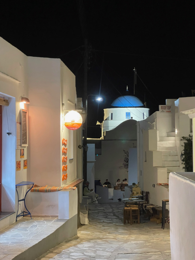 Kiklad Adaları’nda Üç Kardeş: Milos, Folegandros, Sifnos