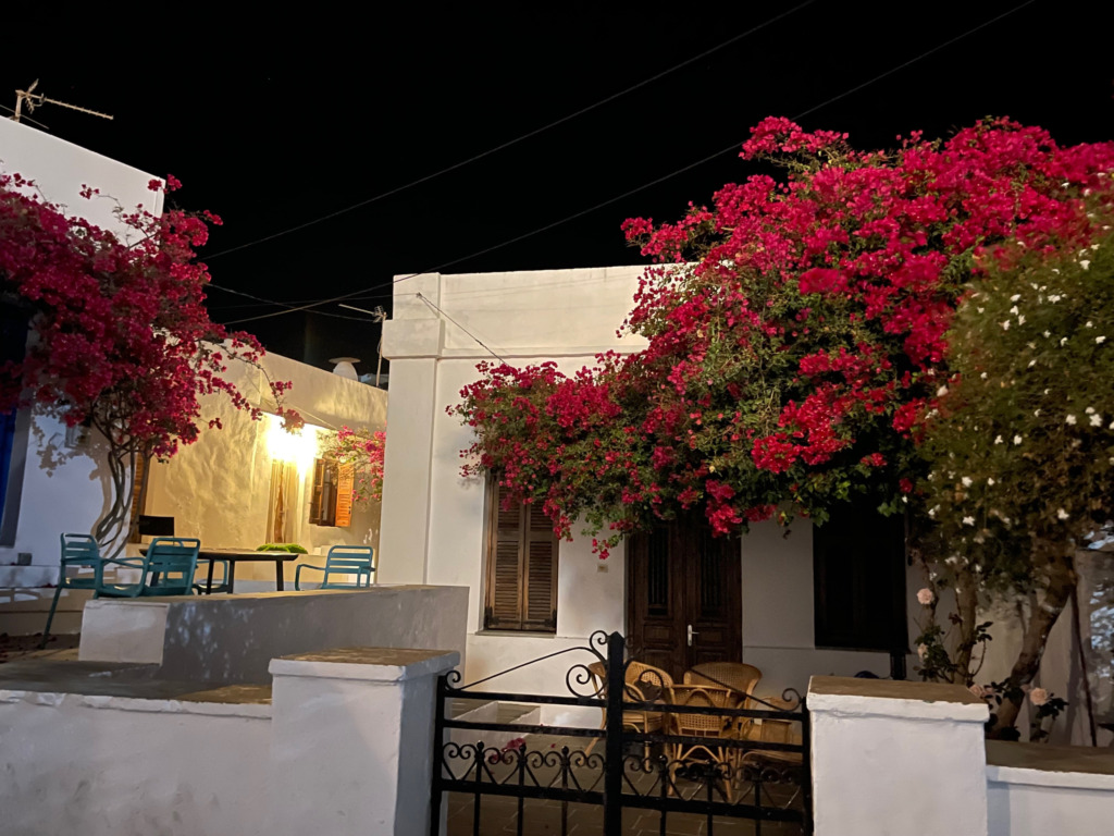 Kiklad Adaları’nda Üç Kardeş: Milos, Folegandros, Sifnos
