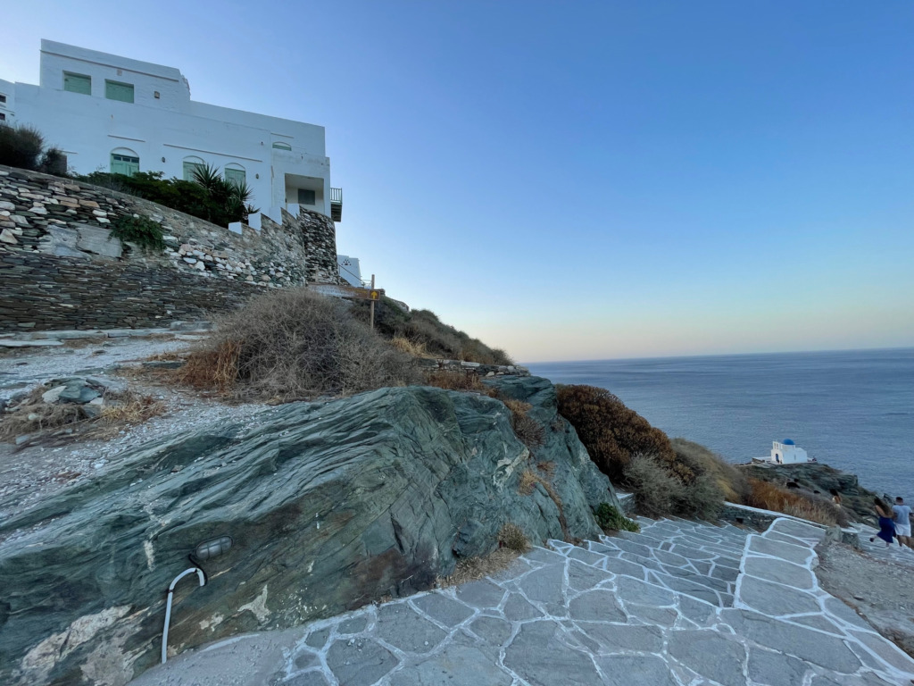 Kiklad Adaları’nda Üç Kardeş: Milos, Folegandros, Sifnos