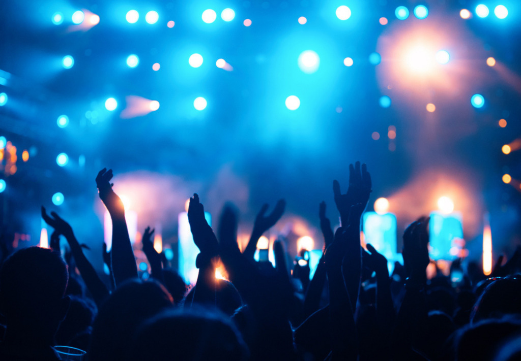Lüks Gala’dan Sıcak Konserlere: 2026 Yılbaşı Program Rehberi
